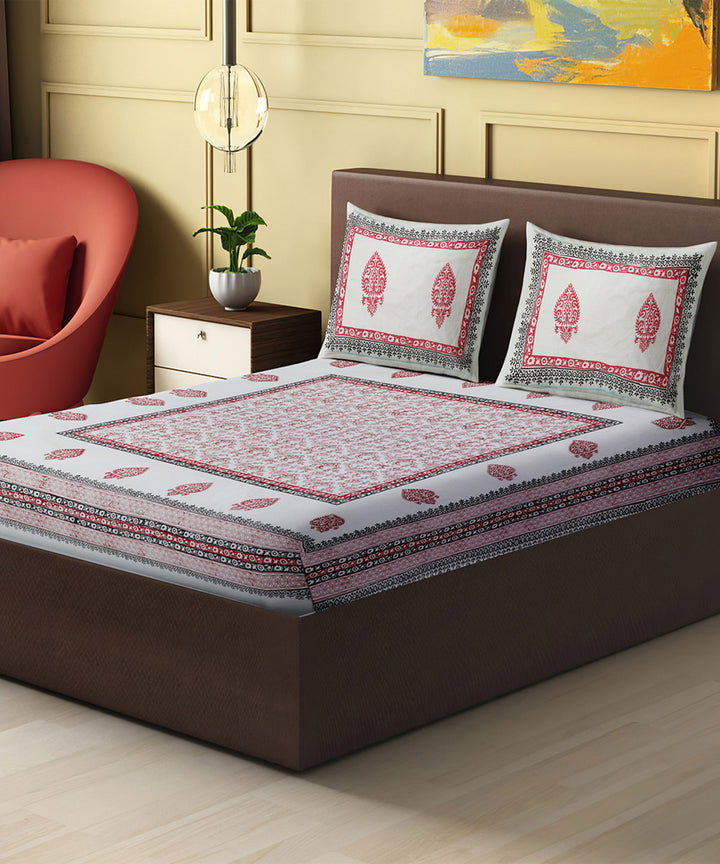 White red floral block printed king size cotton double bedsheet