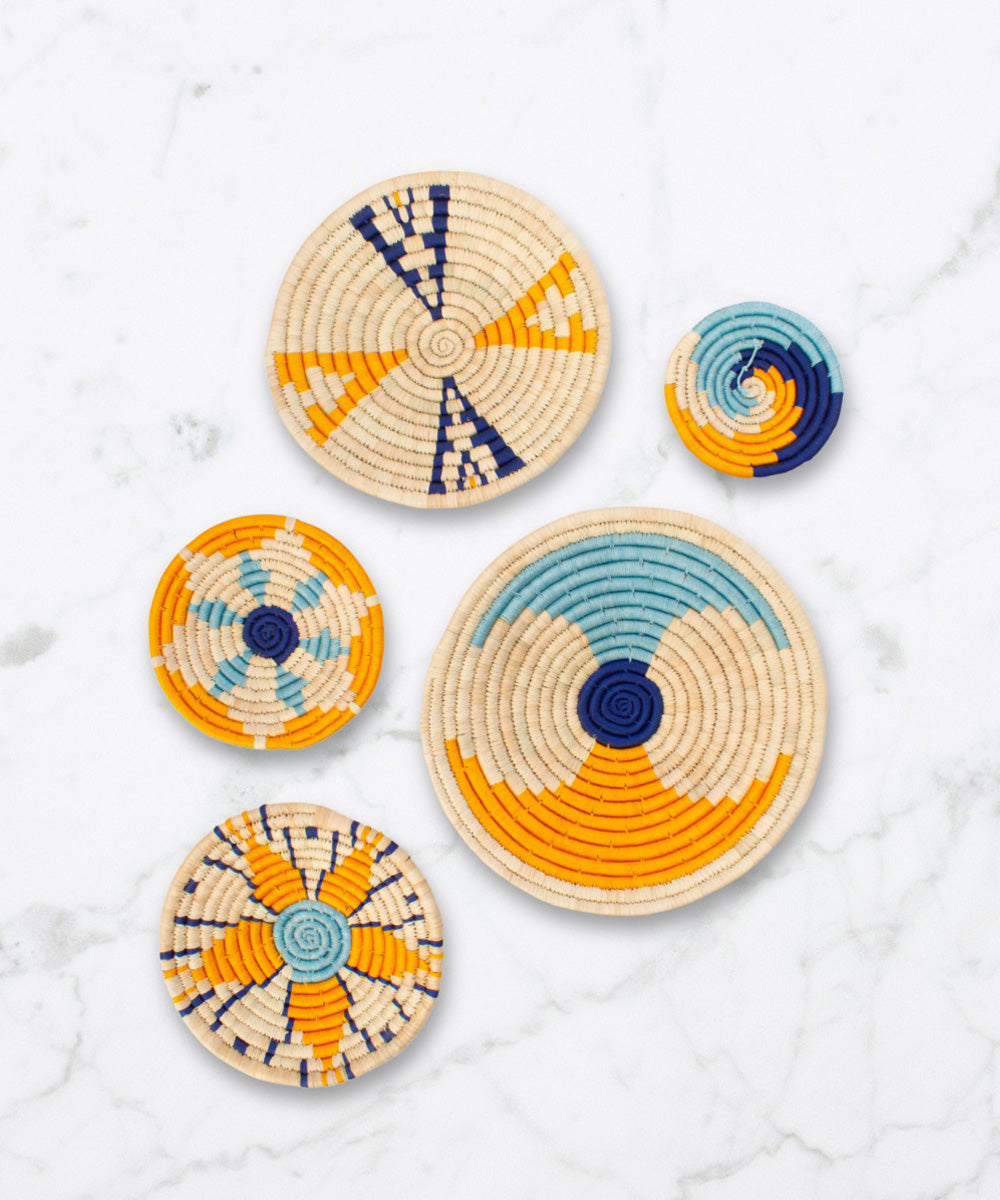 Sabai grass patterned wall hanging set of 5