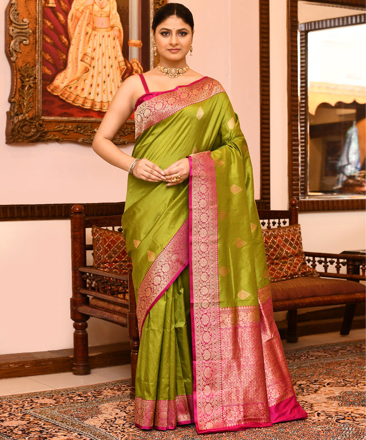 Parrot green silk handwoven banarasi saree