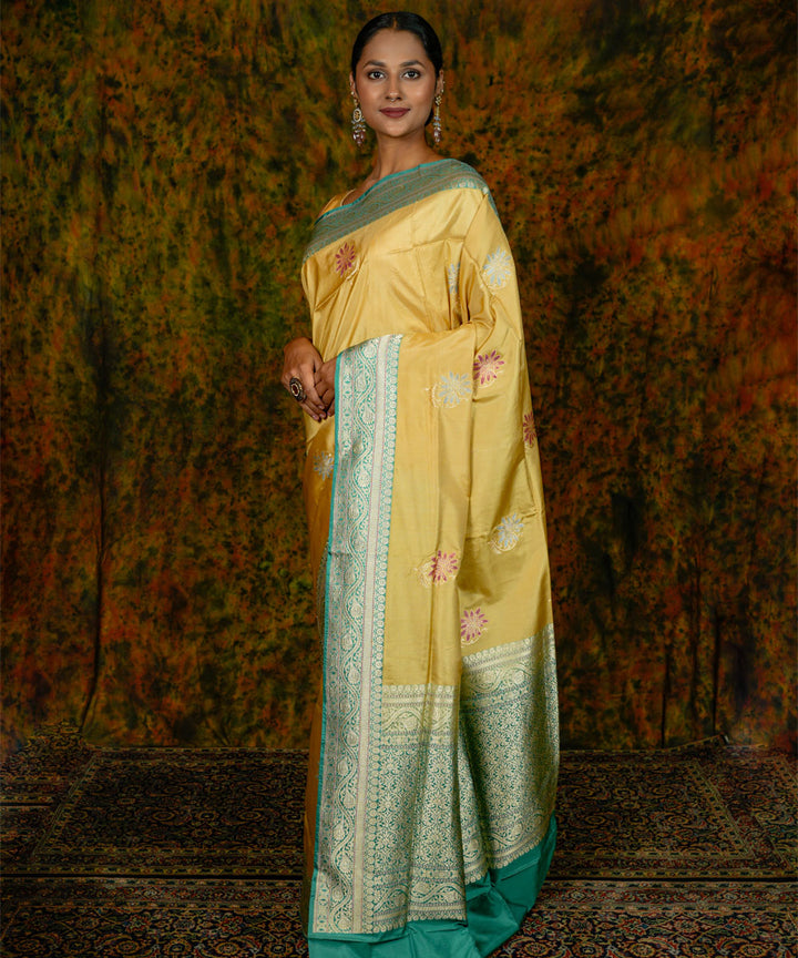 Mehendi green silk handwoven banarasi saree