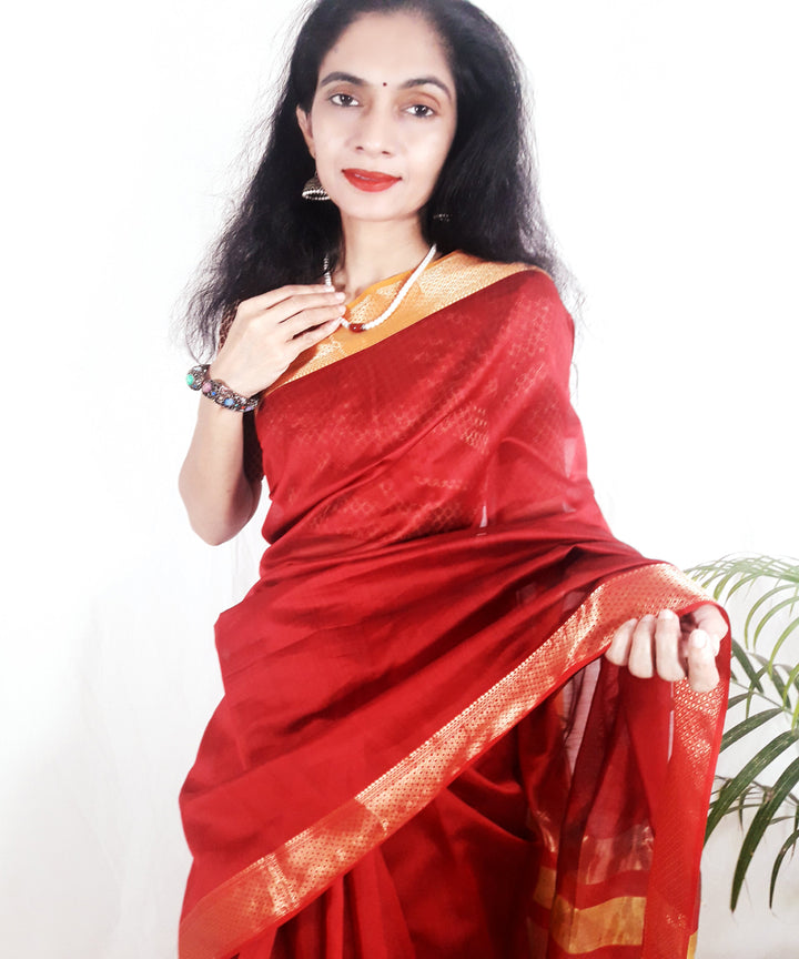 Red handwoven silk maheshwari saree