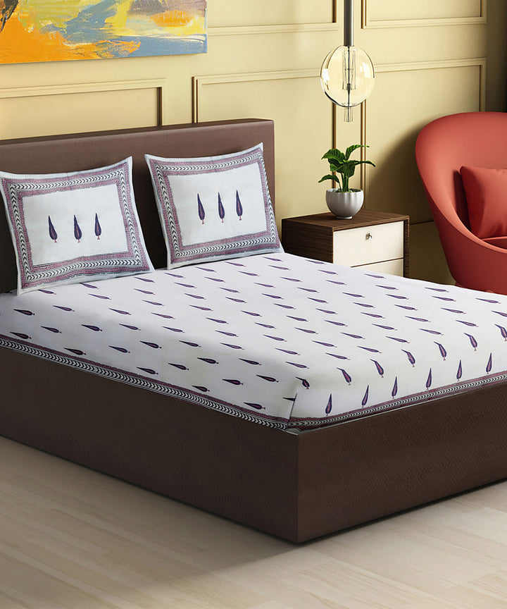 White brown handloom block printed king size cotton double bedsheet