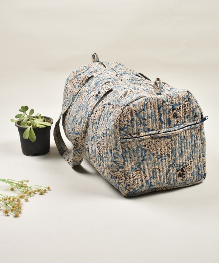 Overnight duffel bag in blue kalamkari
