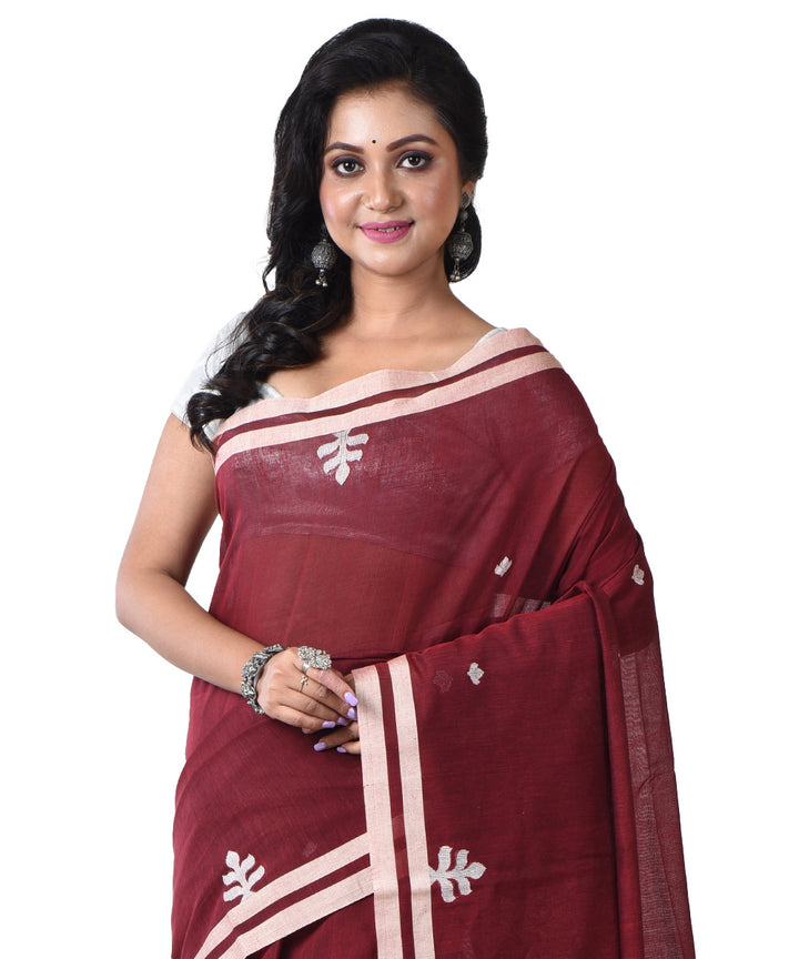 Maroon white handloom cotton shantipuri saree