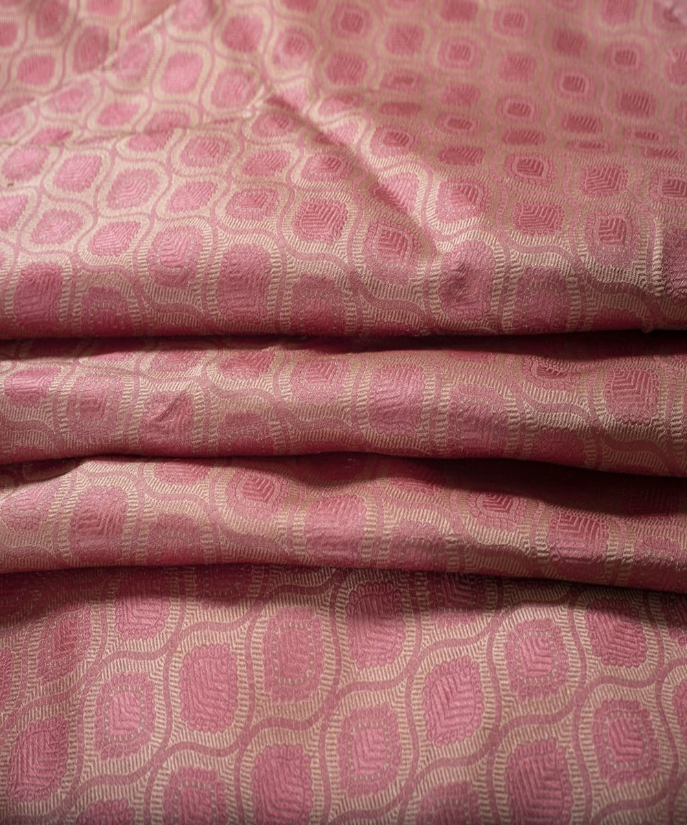 Peach cream handloom banarasi silk fabric