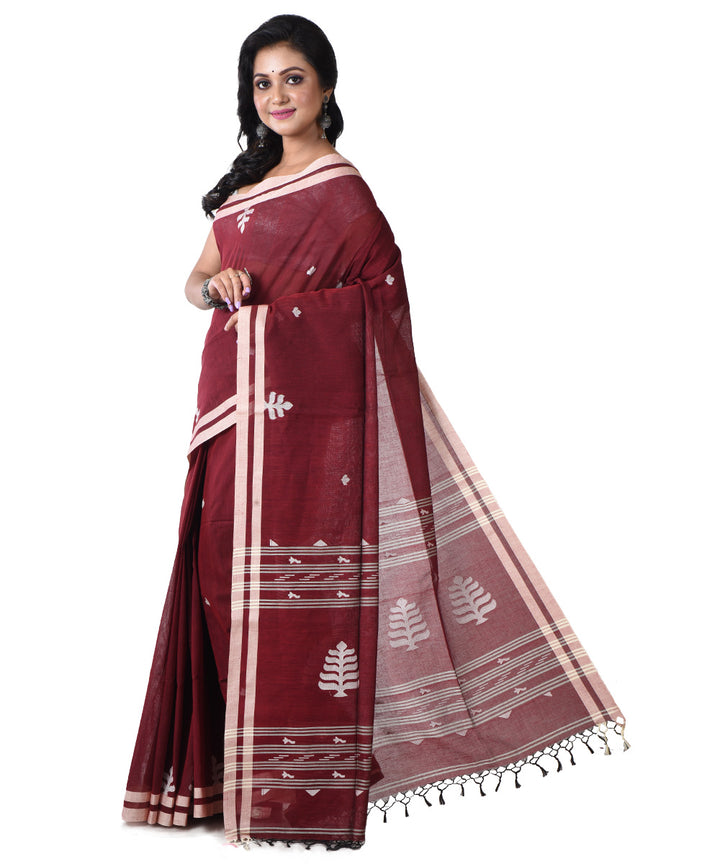 Maroon white handloom cotton shantipuri saree