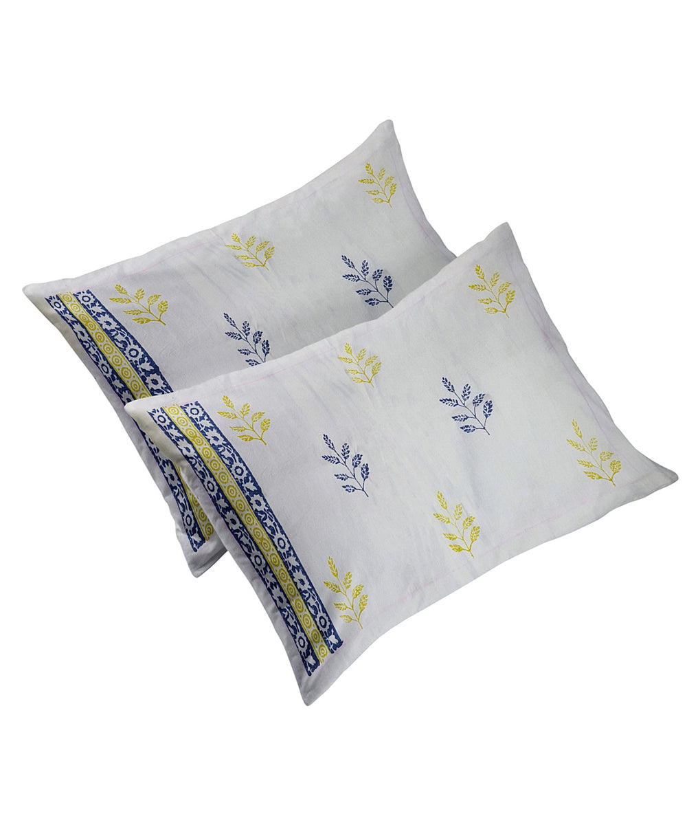 Whte blue hand block printed king size cotton double bedsheet