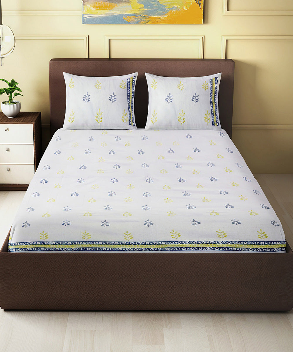Whte blue hand block printed king size cotton double bedsheet