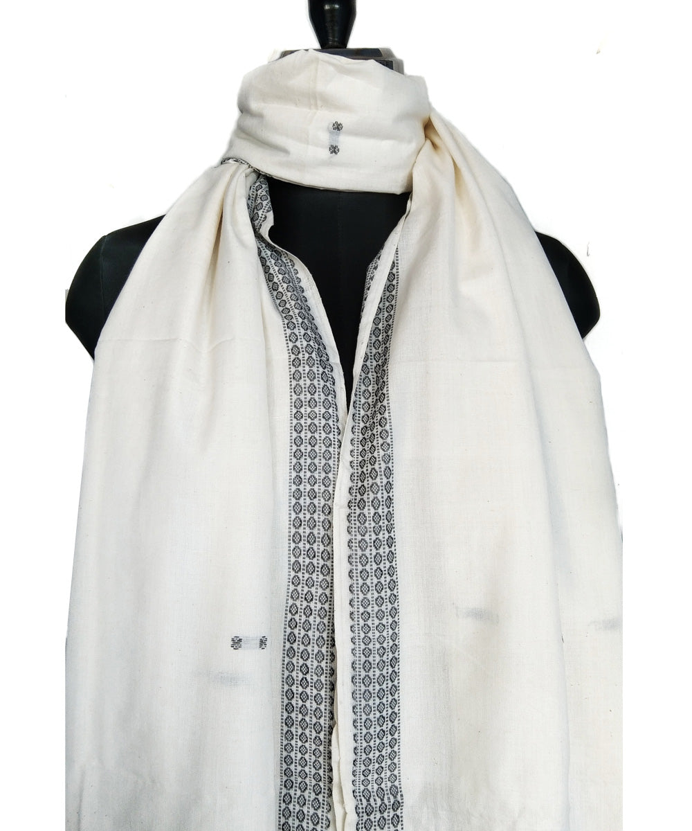 Offwhite black handwoven cotton bomkai dupatta