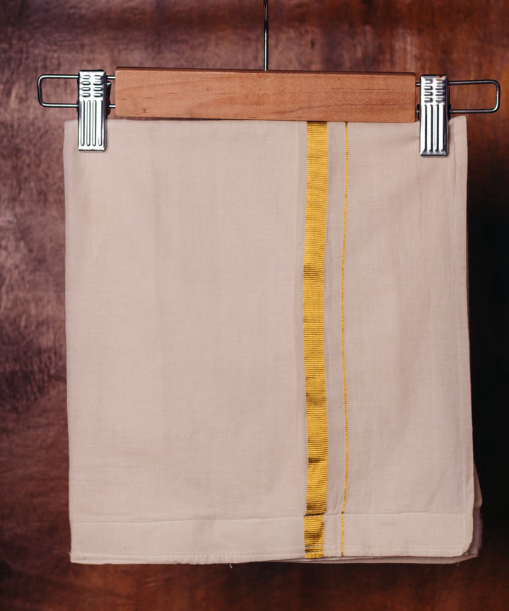 Yadhu white handwoven cotton mundu