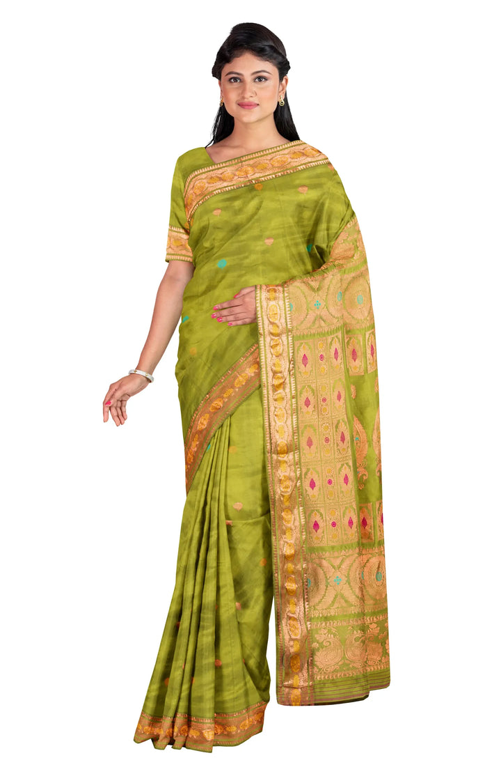 Dark green swarnachari hand woven baluchari silk saree