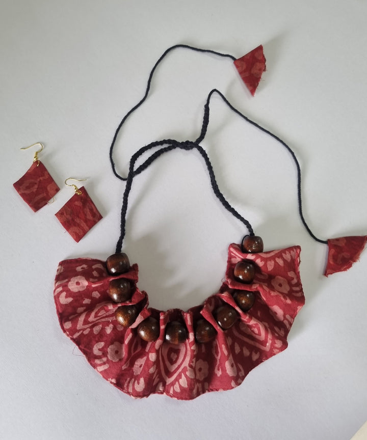 Red handmade bagh print fabric and metal necklace