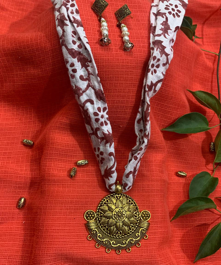 White red handmade block print fabric and metal necklace