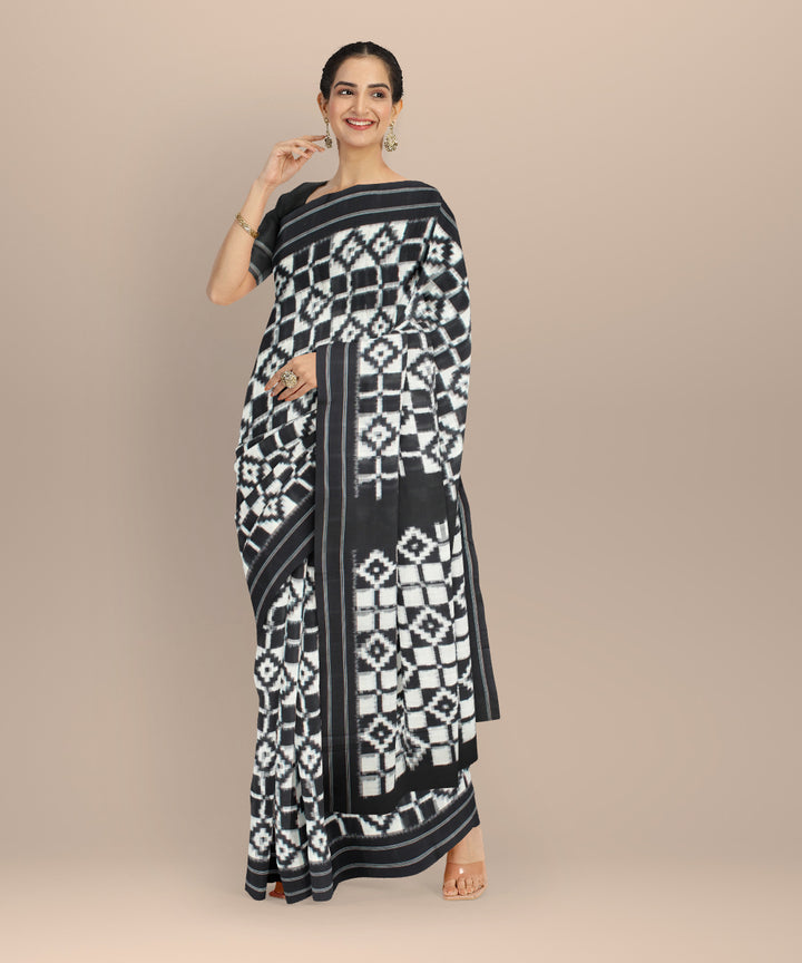 White black teliarumal cotton handloom pochampally ikat saree