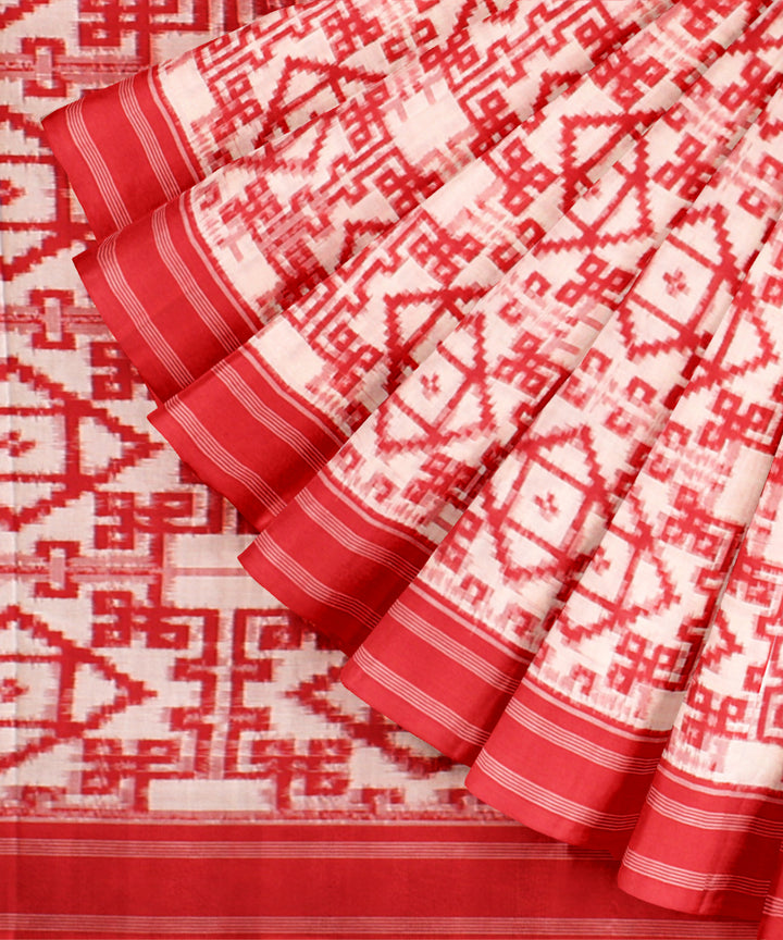 White red teliarumal cotton handwoven pochampally ikat saree
