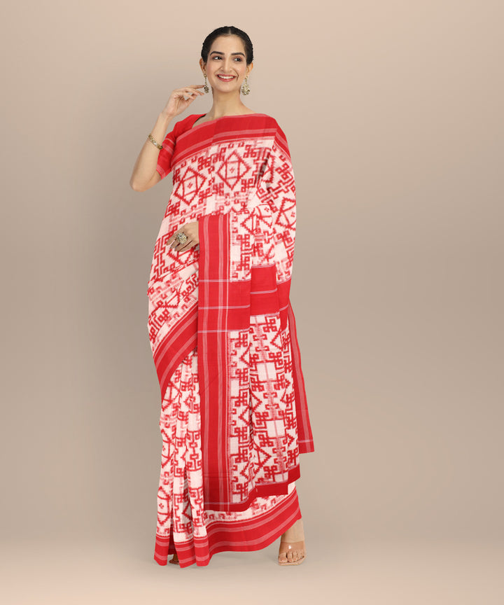 White red teliarumal cotton handwoven pochampally ikat saree