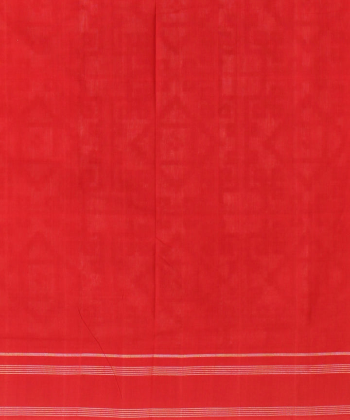 White red teliarumal cotton handwoven pochampally ikat saree