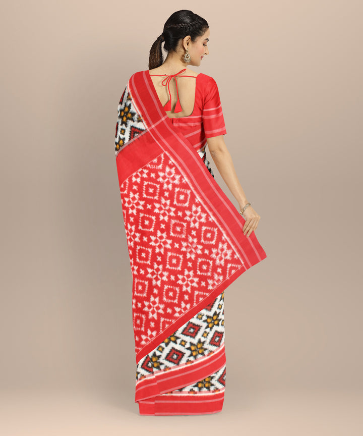 Multicolor red maroon teliarumal cotton handwoven pochampally ikat saree