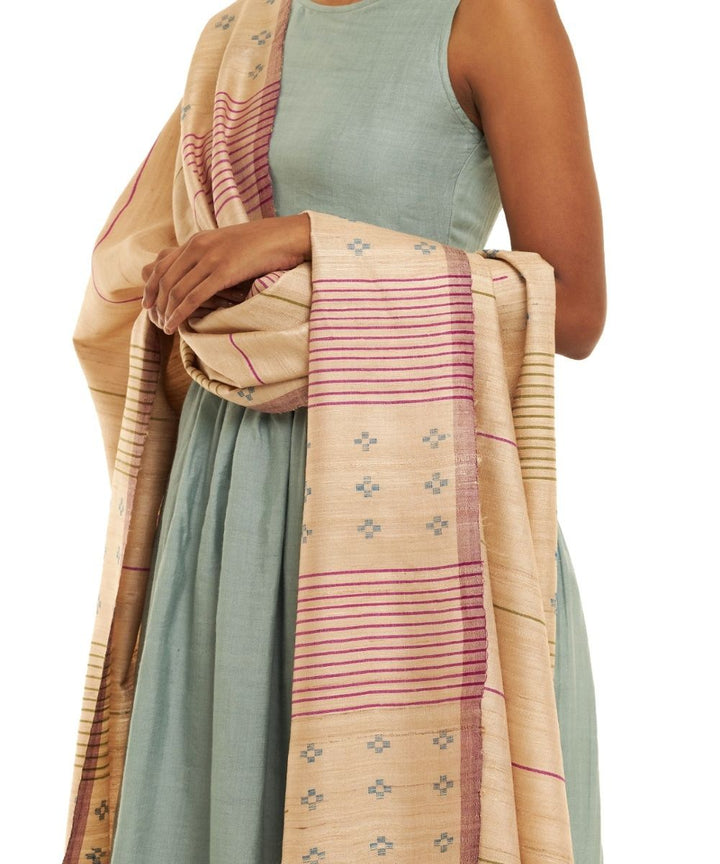 Off white tussar silk handwoven kosa dupatta