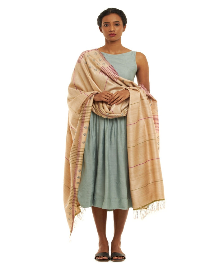 Off white tussar silk handwoven kosa dupatta