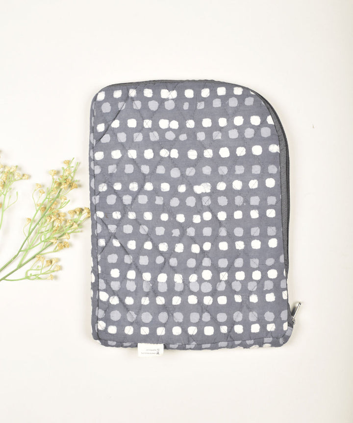 Grey white cotton pochampally ikat handloom bag