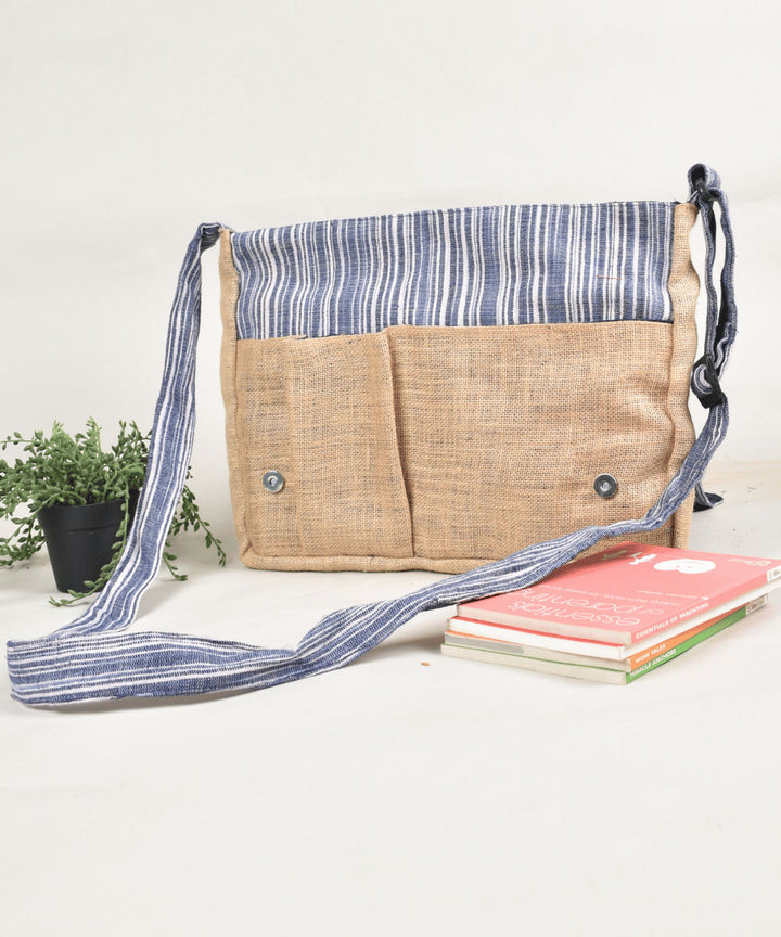 White blue handloom cotton pochampally ikat bag