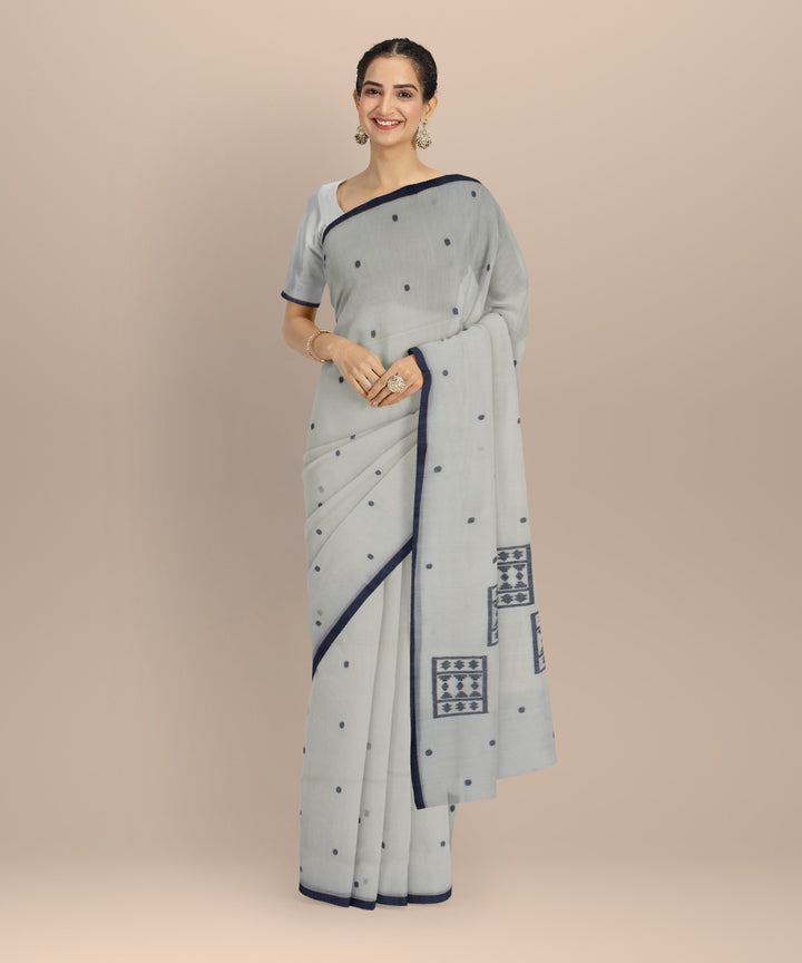 White off white handwoven cotton jamdani saree