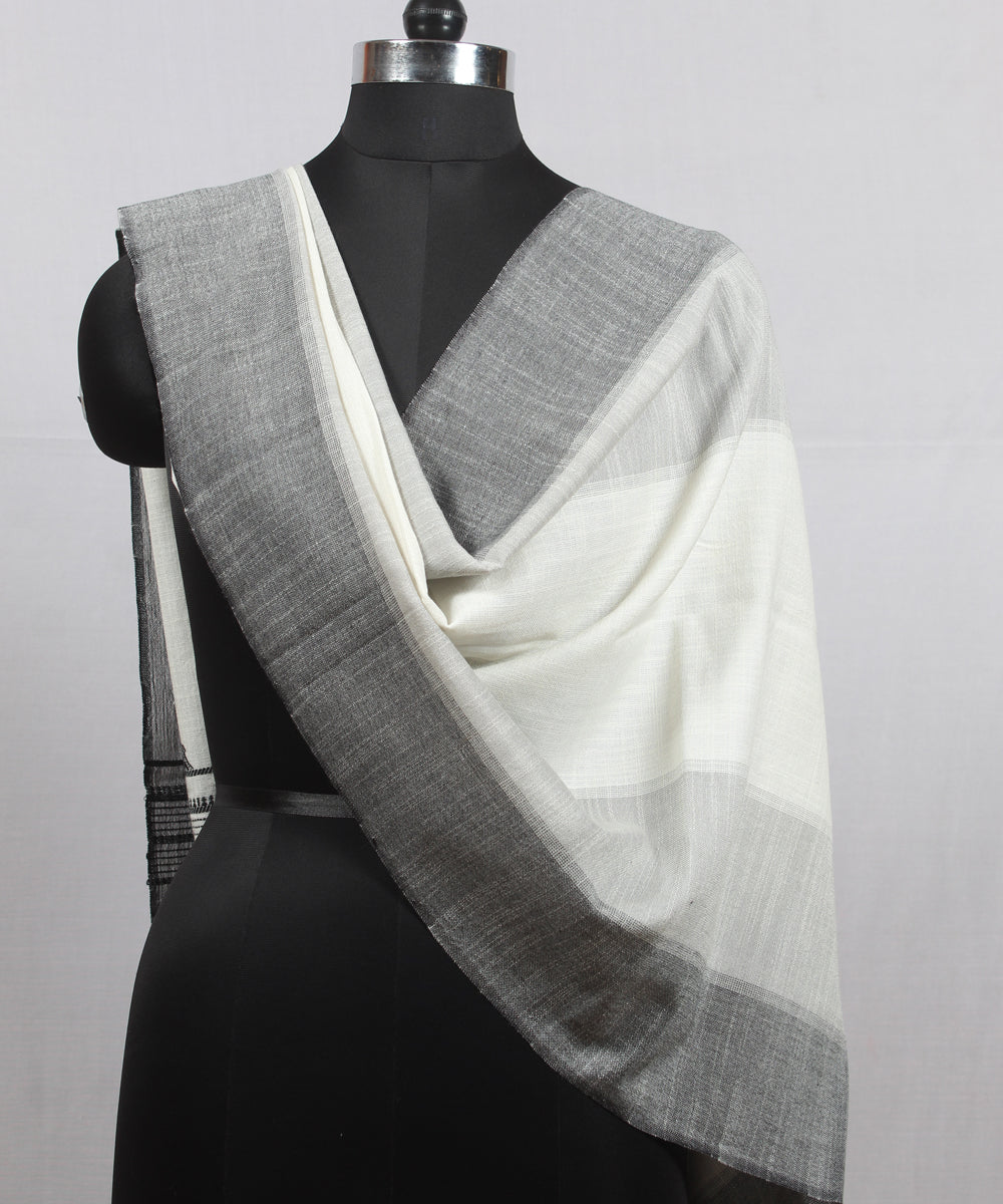 White black handloom fine cotton bhujodi stole