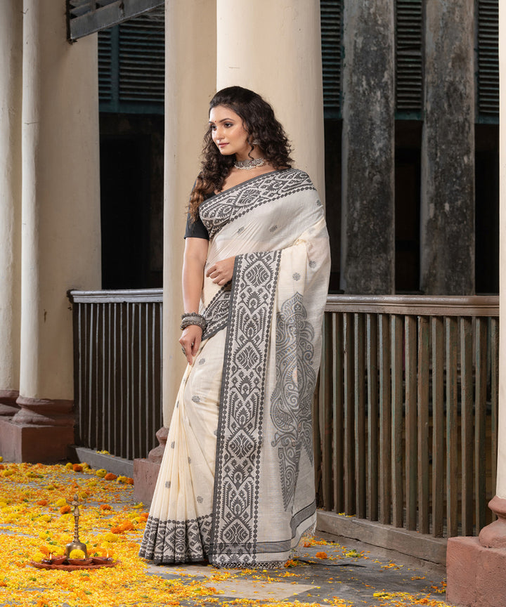 White black cotton handloom jacquard saree