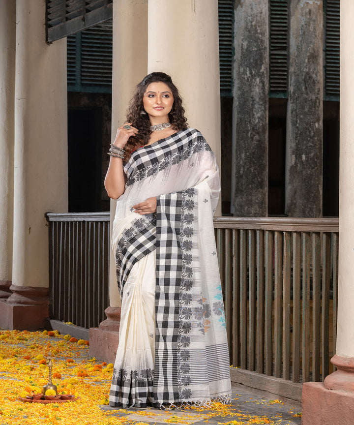 White black cotton handloom jamdani saree