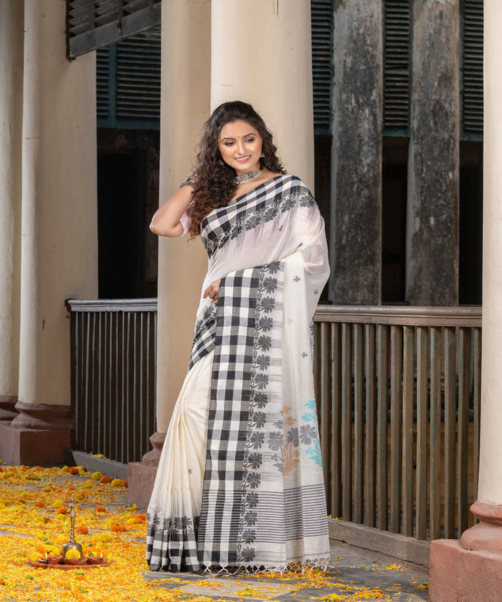 White black cotton handloom jamdani saree