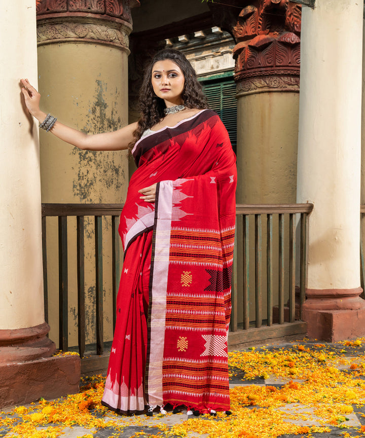 Red cotton handwoven bengal saree