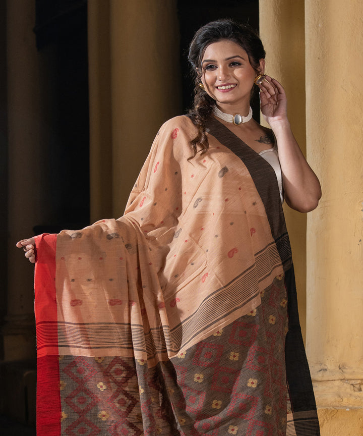 Beige cotton handloom ganga jamuna border jamdani saree