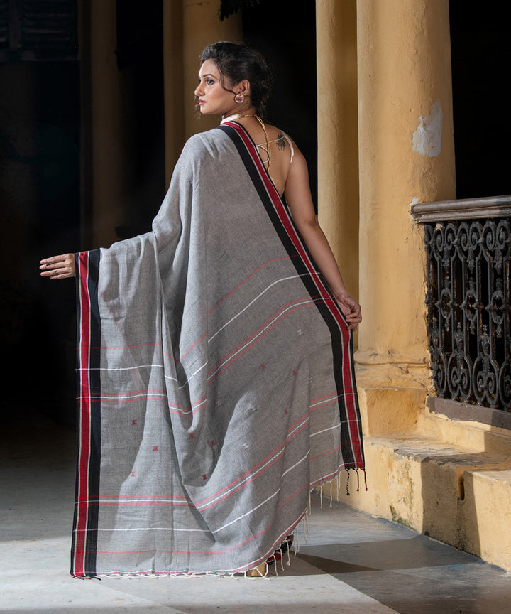 Grey handloom cotton bengal saree