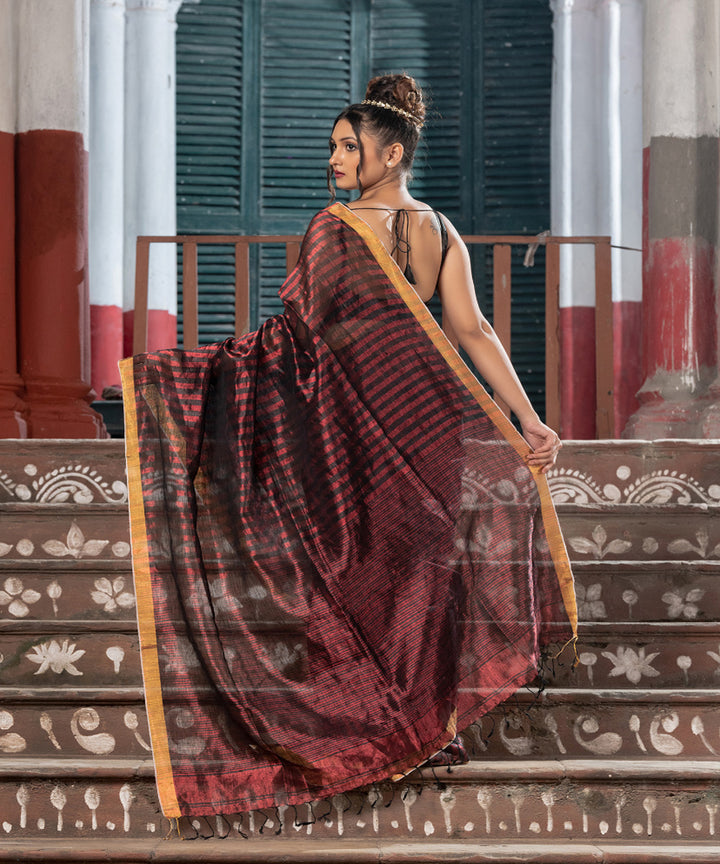 Red linen checks handloom bengal saree