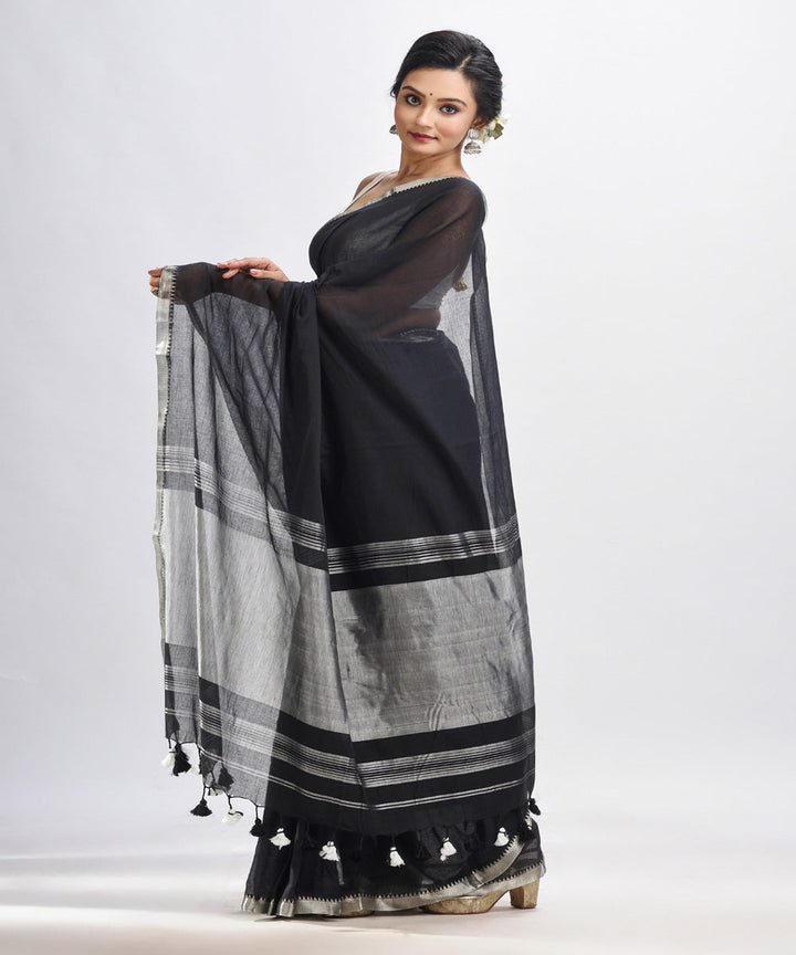 Black handloom cotton bengal saree with zari pallu and border