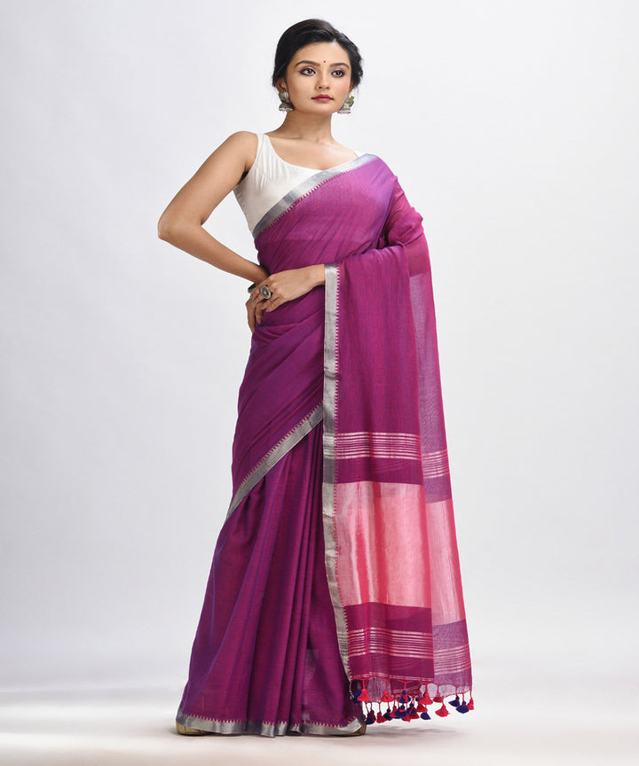 Magenta handloom cotton bengal saree with zari pallu border