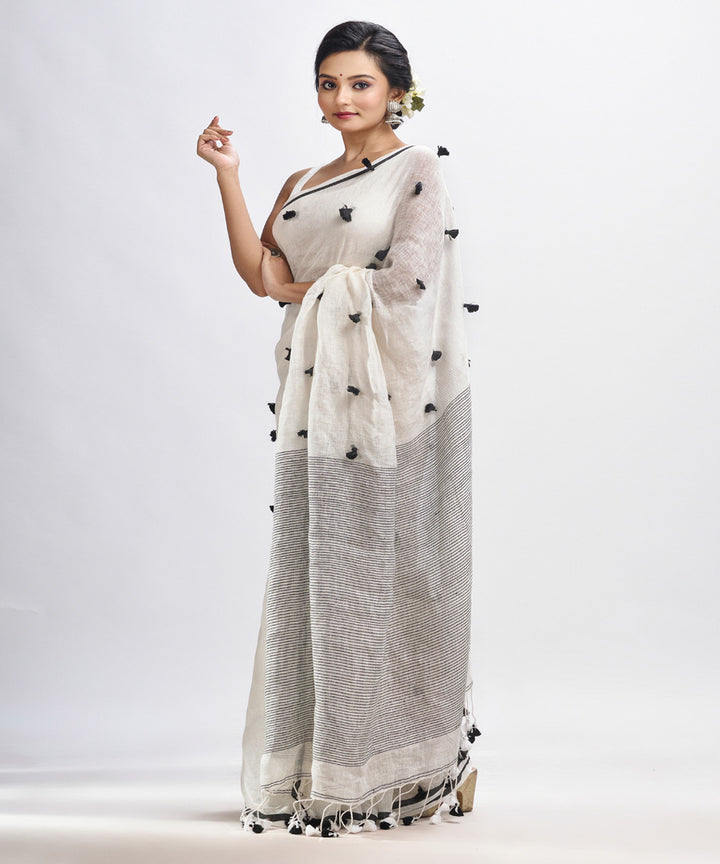 White handwoven linen stipes pallu bengal saree