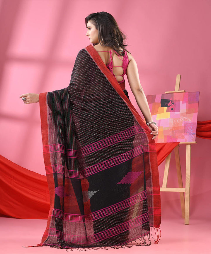 Black red handloom cotton bengal saree