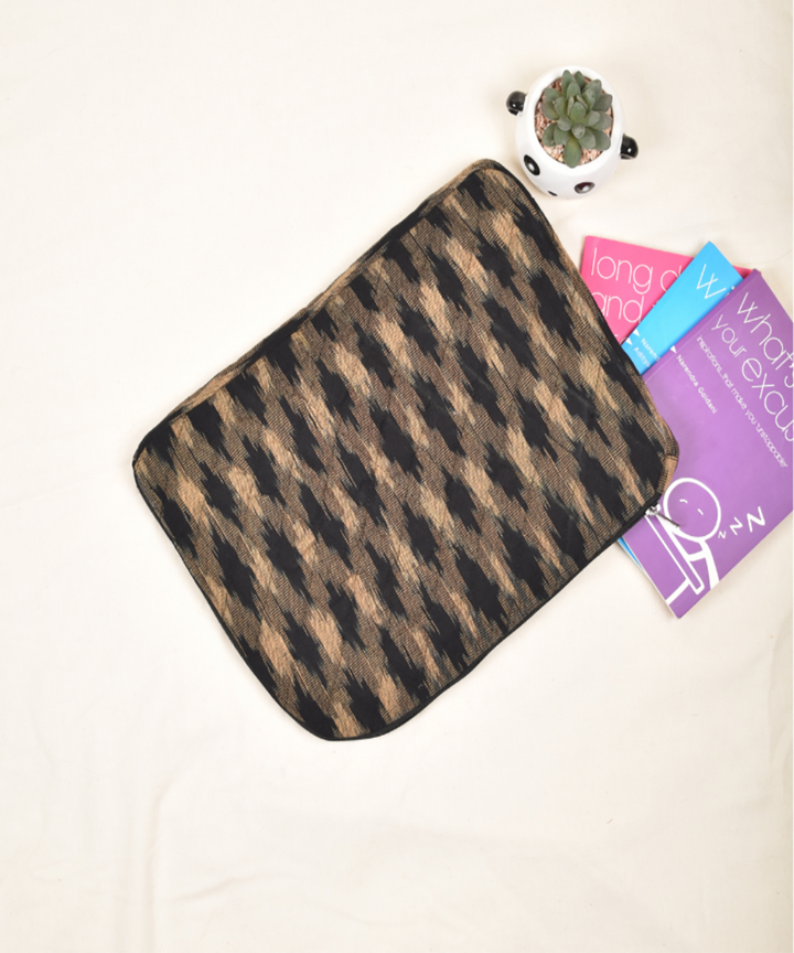 Black easy slip quilted 13" laptop sleeve