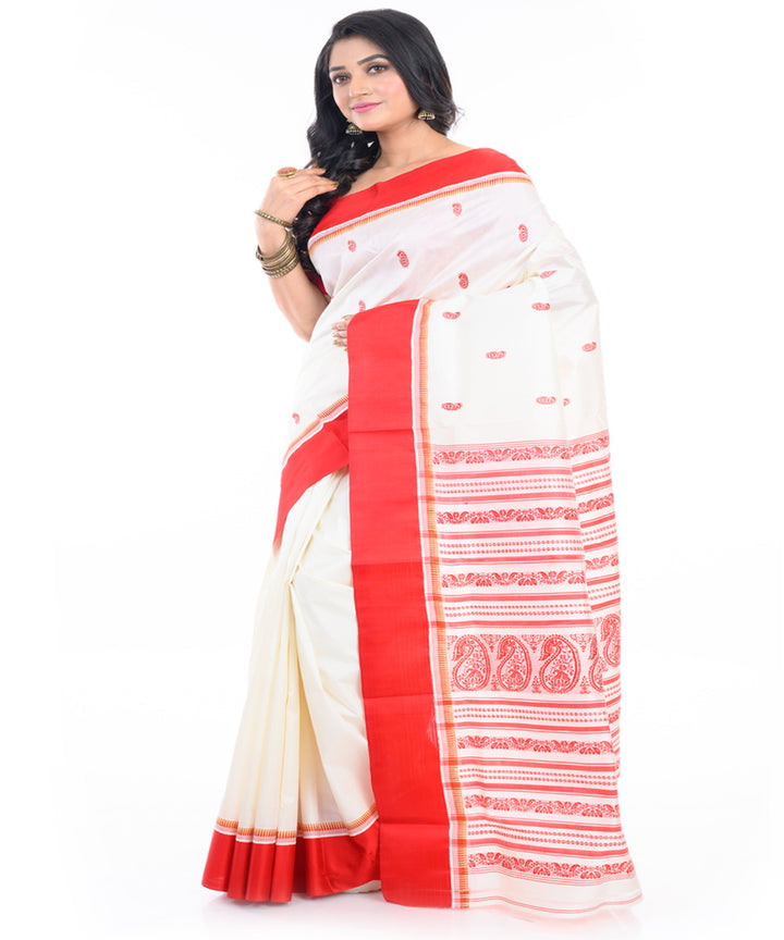 Offwhite red buti handwoven garad silk saree