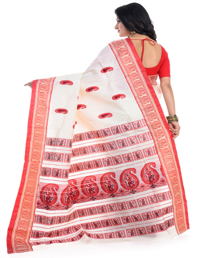 Offwhite red handloom garad silk saree