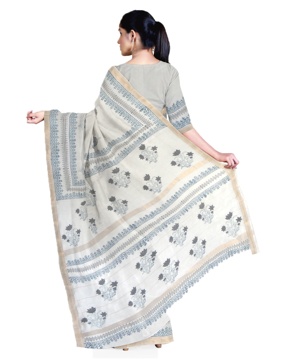 Offwhite grey cotton silk hand printed maheshwari saree