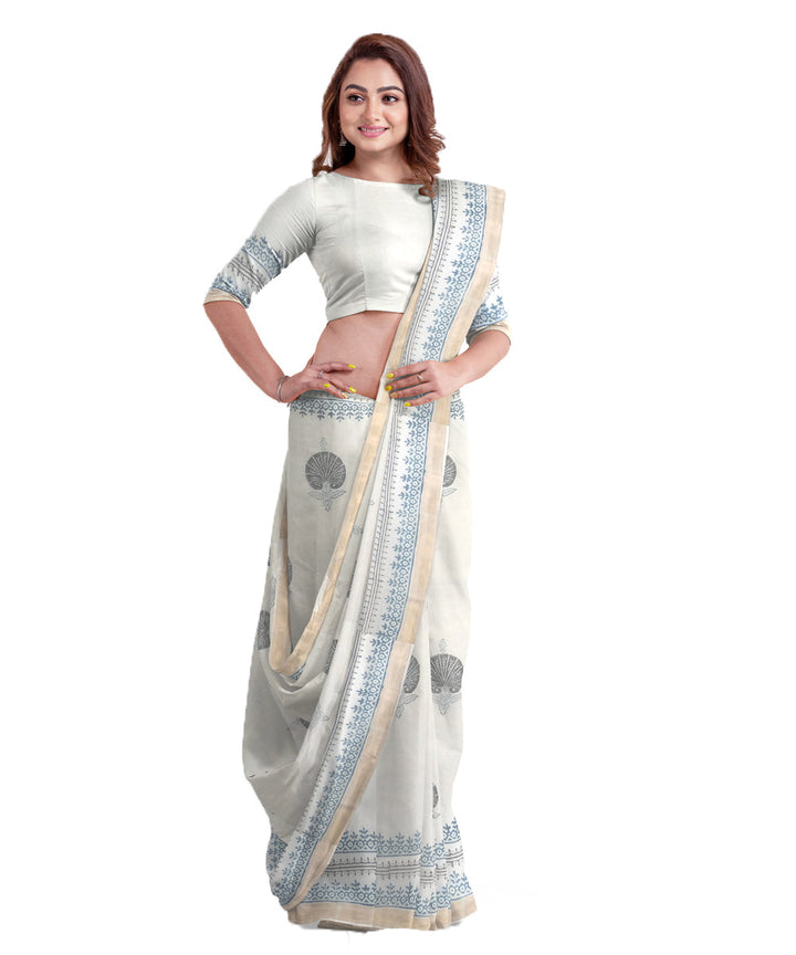 Offwhite grey cotton silk hand printed maheshwari saree