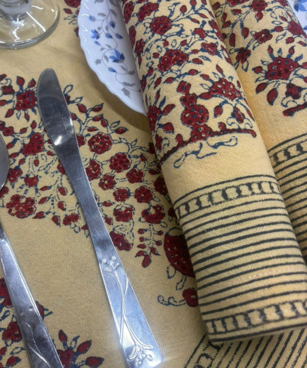 Beige maroon hand block printed cotton set of table mat and runner