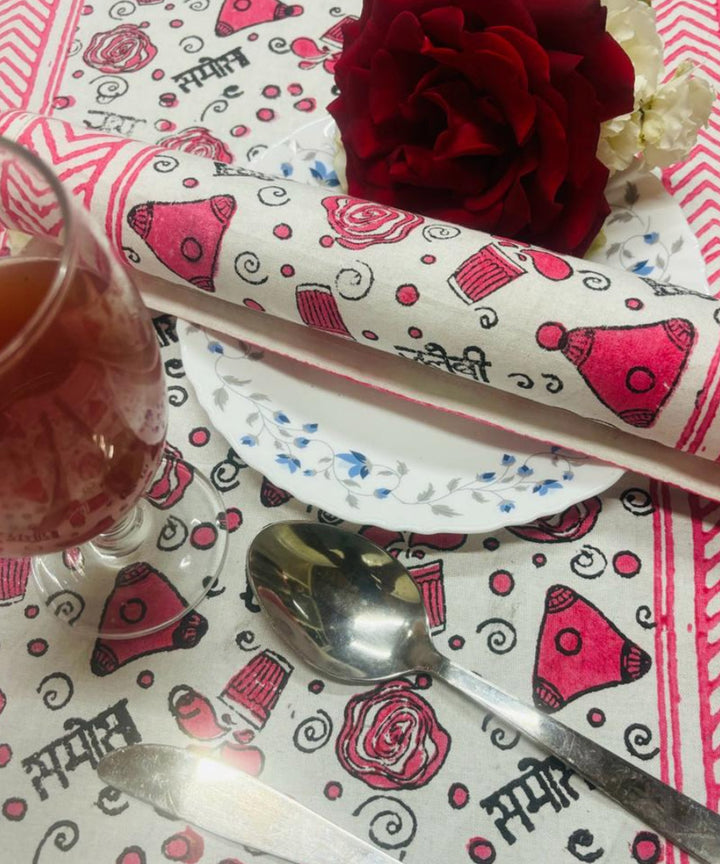 Pink hand block printed cotton set of table mat and runner