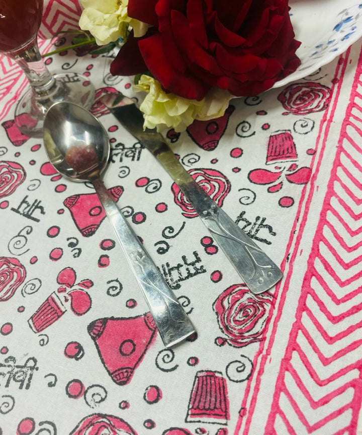 Pink hand block printed cotton set of table mat and runner