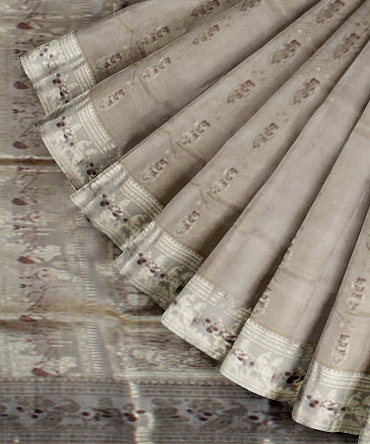 Beige handwoven silk meenakari baluchari saree