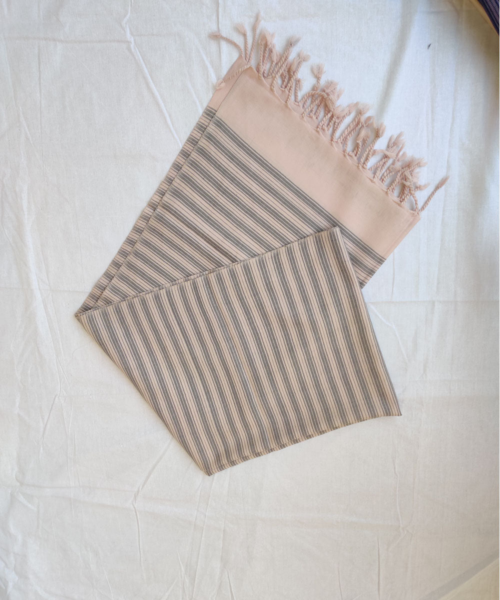 Pink handwoven merino wool kinnauri stole