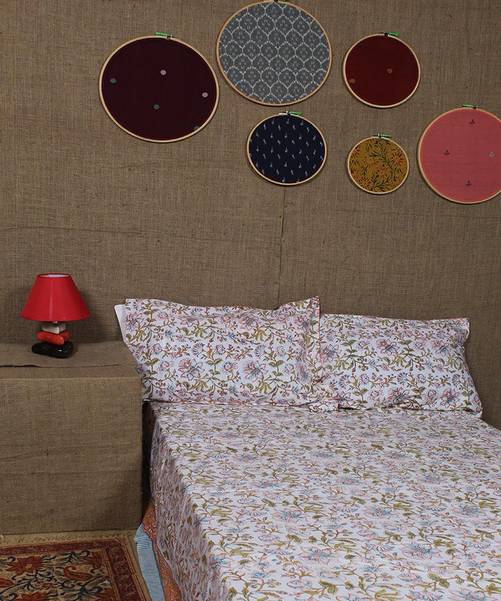 White floral hand printed sanganeri cotton double bedsheet